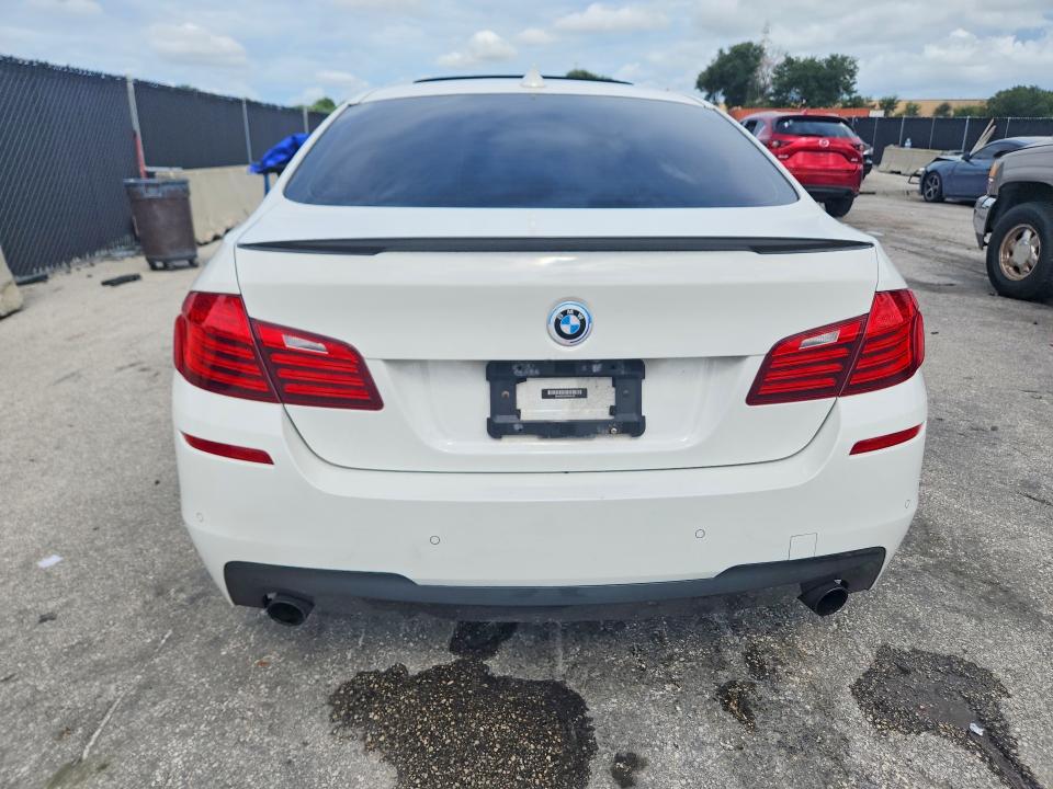64443946 :رقم المزاد ، WBA5B3C56FD543103 vin ، 2015 Bmw 535 مزاد بيع