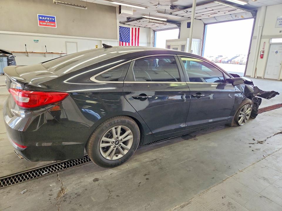 2017 Hyundai Sonata მანქანა იყიდება აუქციონზე, vin: 5NPE24AF2HH581249, აუქციონის ნომერი: 63601456