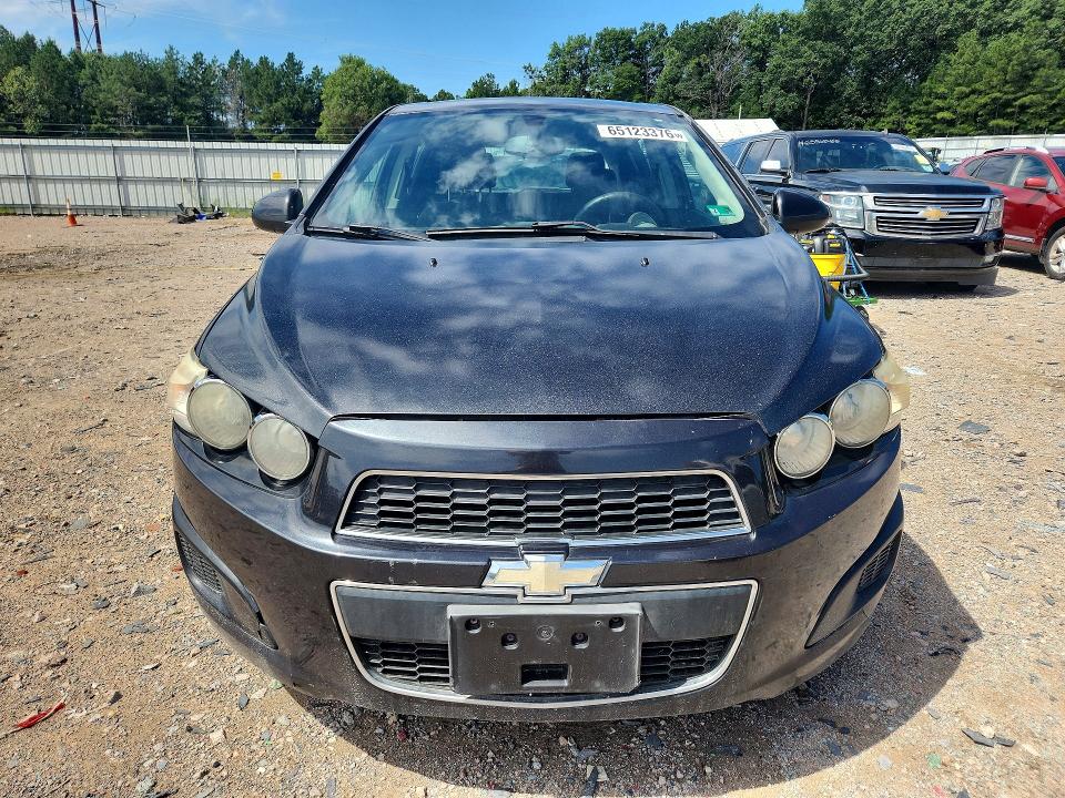2015 Chevrolet Sonic მანქანა იყიდება აუქციონზე, vin: 1G1JC6SH1F4114987, აუქციონის ნომერი: 65123376
