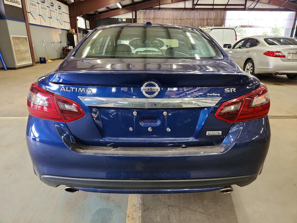 2018 Nissan Altima მანქანა იყიდება აუქციონზე, vin: 1N4AL3AP8JC156429, აუქციონის ნომერი: 62939966