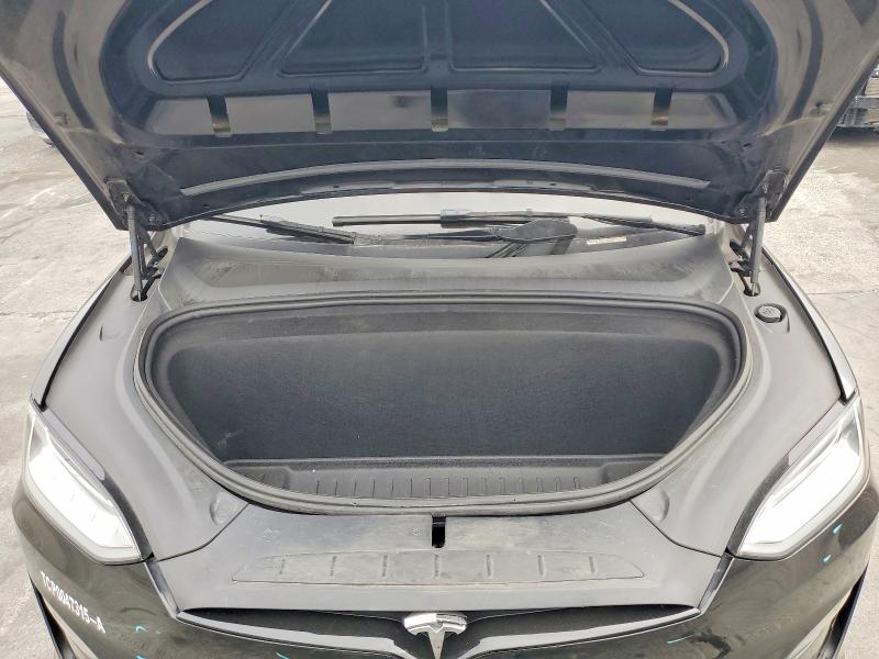 62984296 :رقم المزاد ، 7SAXCAE51NF349793 vin ، 2022 Tesla Model X مزاد بيع