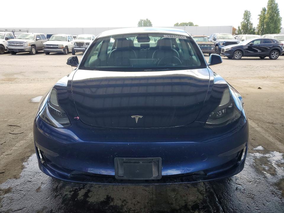 65703656 :رقم المزاد ، 5YJ3E1EAXNF143469 vin ، 2022 Tesla Model 3 مزاد بيع