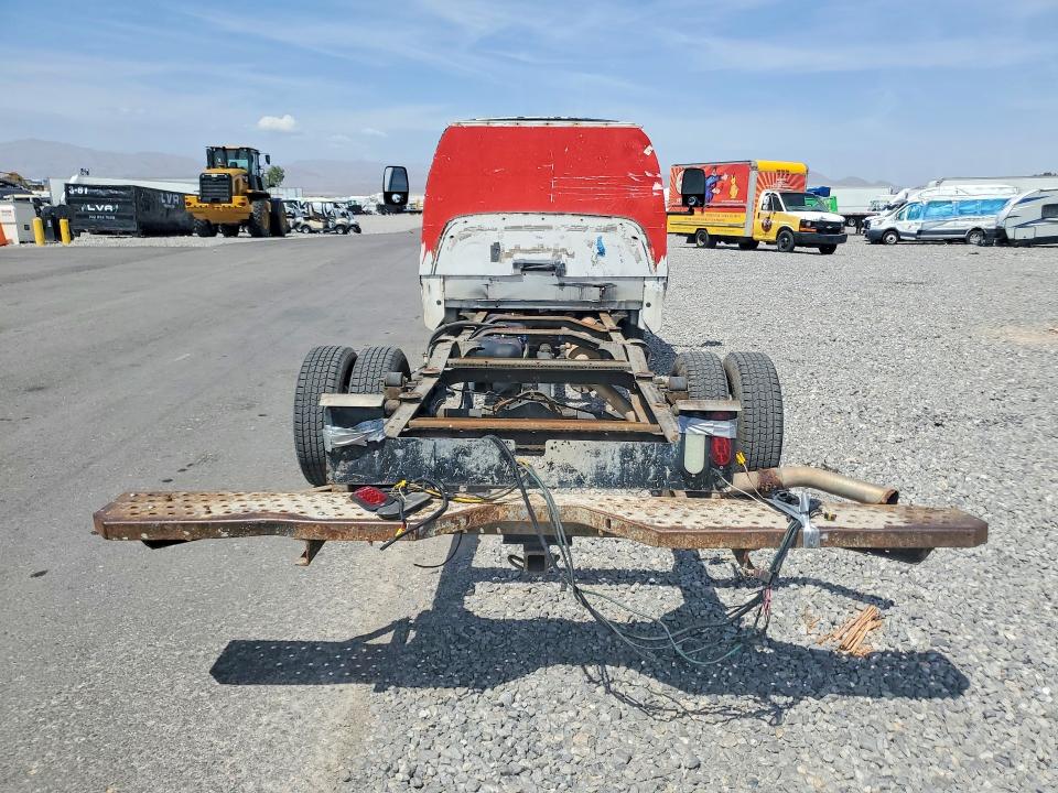 66074636 :رقم المزاد ، 1GD373CG3F1131442 vin ، 2015 Gmc Savana مزاد بيع