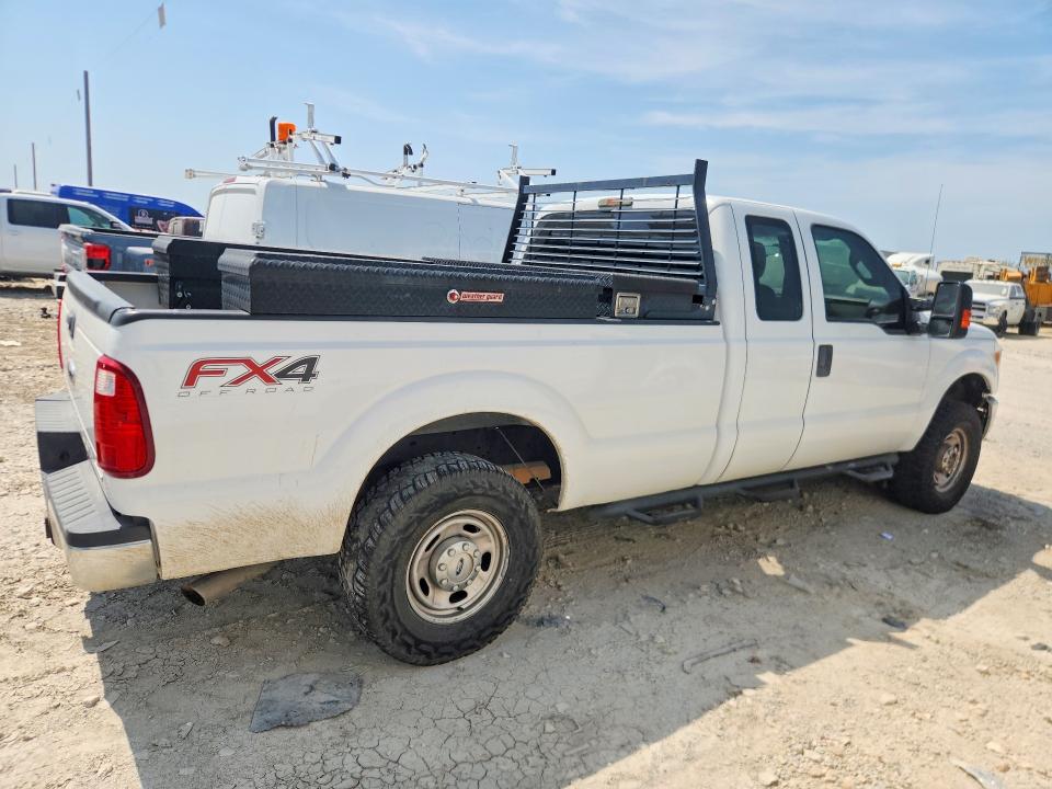 63444546 :رقم المزاد ، 1FT7X2B62FEA27011 vin ، 2015 Ford F250 مزاد بيع