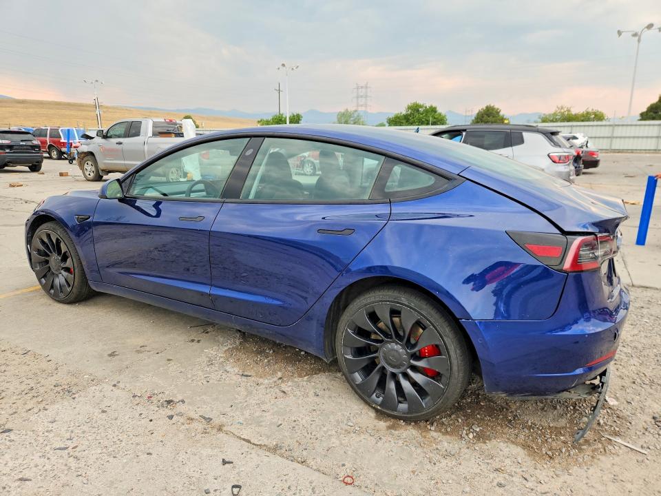 2022 Tesla Model 3 მანქანა იყიდება აუქციონზე, vin: 5YJ3E1EC6NF274402, აუქციონის ნომერი: 63018676