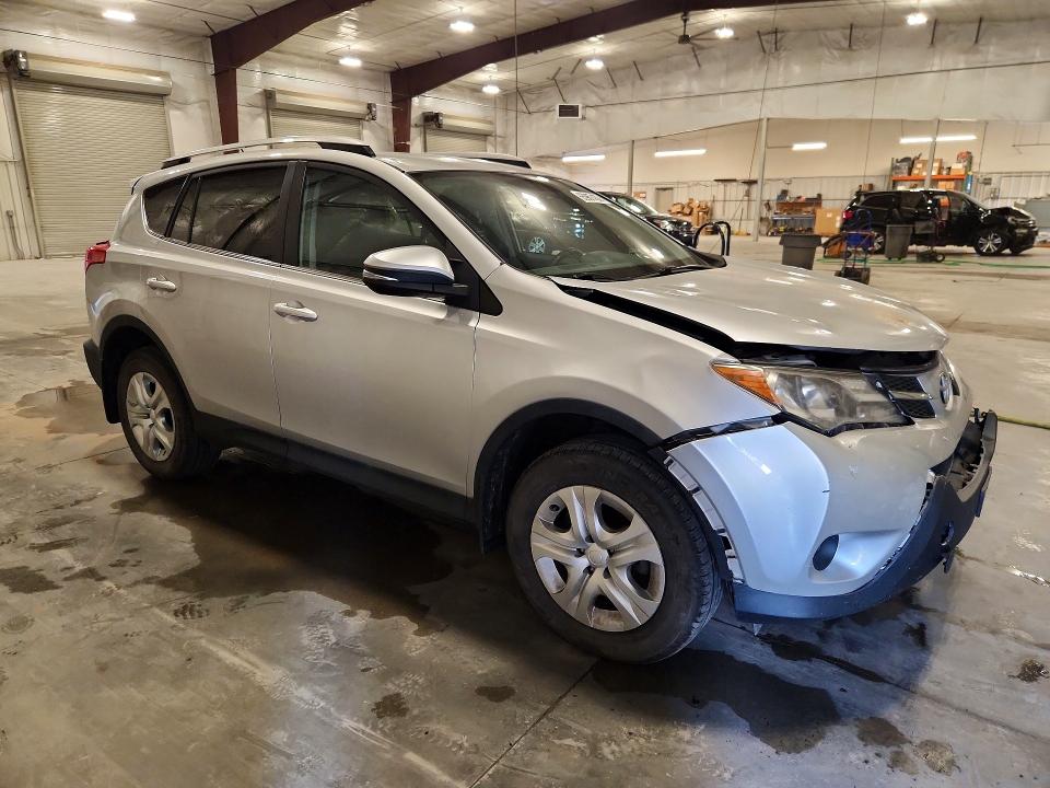 2015 Toyota Rav4 მანქანა იყიდება აუქციონზე, vin: 2T3BFREV8FW327346, აუქციონის ნომერი: 65967436