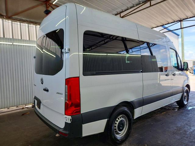 64393326 :رقم المزاد ، W1Z4KFHY8SP771624 vin ، 2025 Mercedes-benz Sprinter مزاد بيع