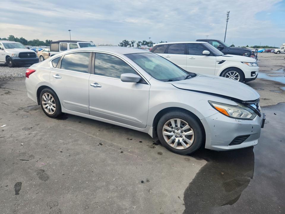 2016 Nissan Altima მანქანა იყიდება აუქციონზე, vin: 1N4AL3AP0GN347498, აუქციონის ნომერი: 63889626