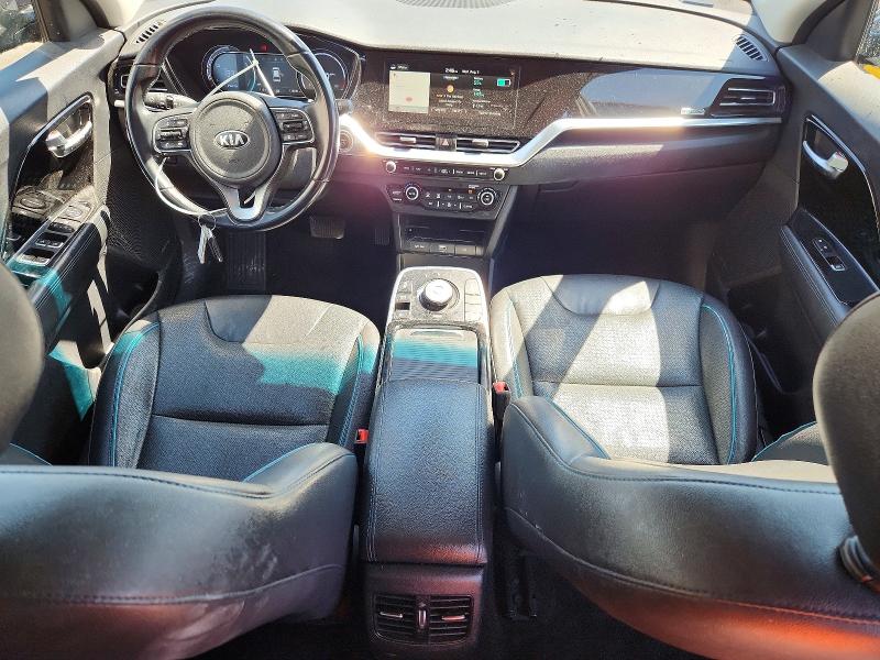 63532816 :رقم المزاد ، KNDCE3LG4L5056068 vin ، 2020 Kia Niro مزاد بيع
