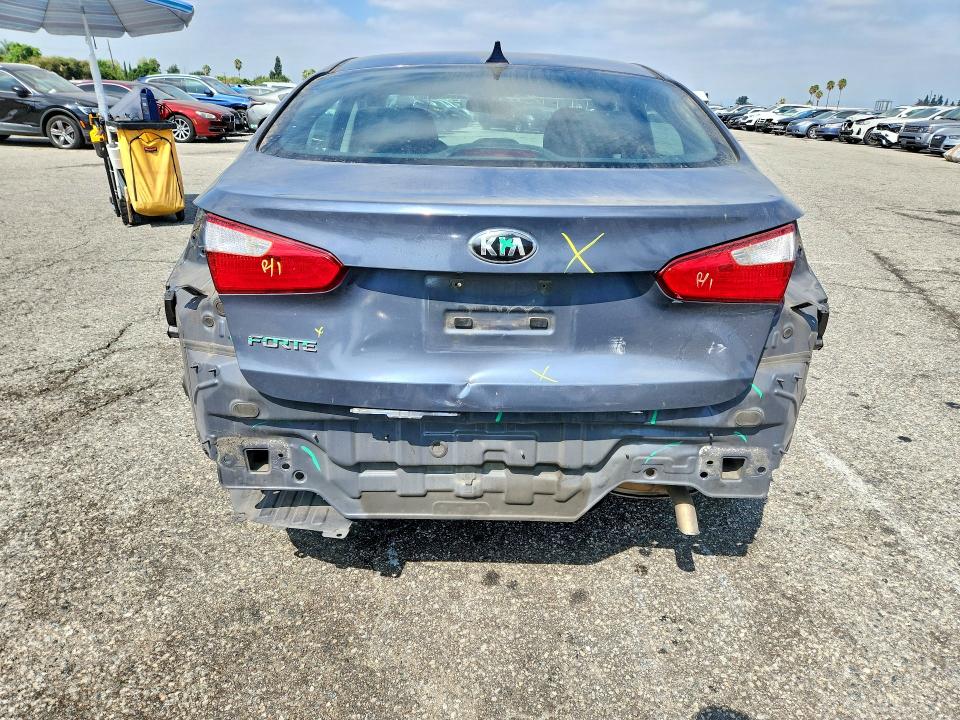 Продаж на аукціоні авто 2016 Kia Forte, vin: KNAFK4A65G5611442, номер лоту: 64137626