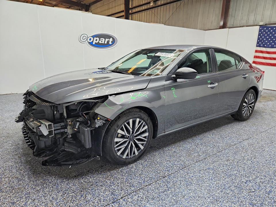 65896956 :رقم المزاد ، 1N4BL4DV5SN416280 vin ، 2025 Nissan Altima مزاد بيع