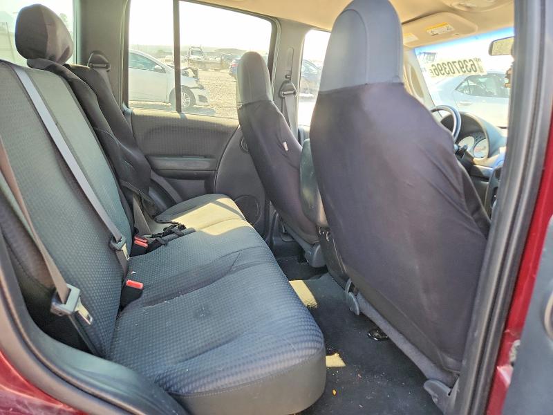 63970396 :رقم المزاد ، 1J4GL48K12W296207 vin ، 2002 Jeep Liberty مزاد بيع