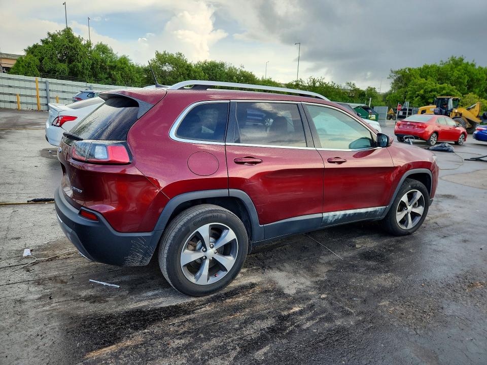 62485266 :رقم المزاد ، 1C4PJMDX8KD389735 vin ، 2019 Jeep Cherokee مزاد بيع