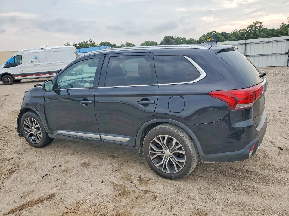 66893936 :رقم المزاد ، JA4AD3A38JZ014089 vin ، 2018 Mitsubishi Outlander مزاد بيع