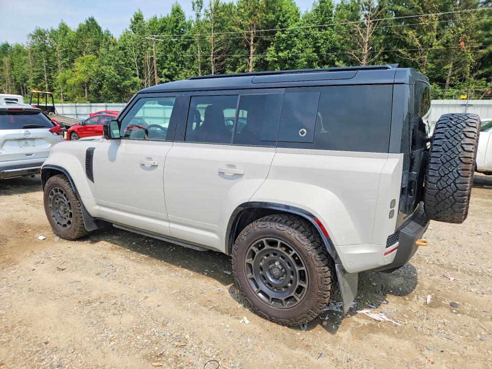 Продаж на аукціоні авто 2026 Land Rover Defender, vin: SALEZEE95T2517747, номер лоту: 64622226
