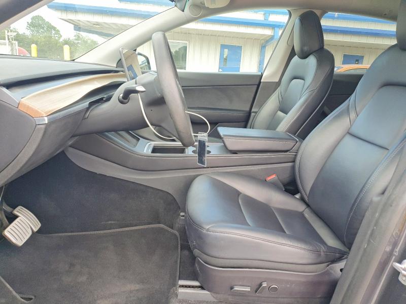 64714666 :رقم المزاد ، 5YJYGDEF9MF261704 vin ، 2021 Tesla Model Y مزاد بيع