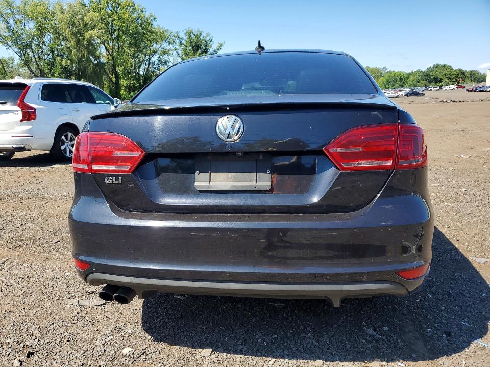 64620126 :رقم المزاد ، 3VW4T7AJXEM215234 vin ، 2014 Volkswagen Jetta مزاد بيع