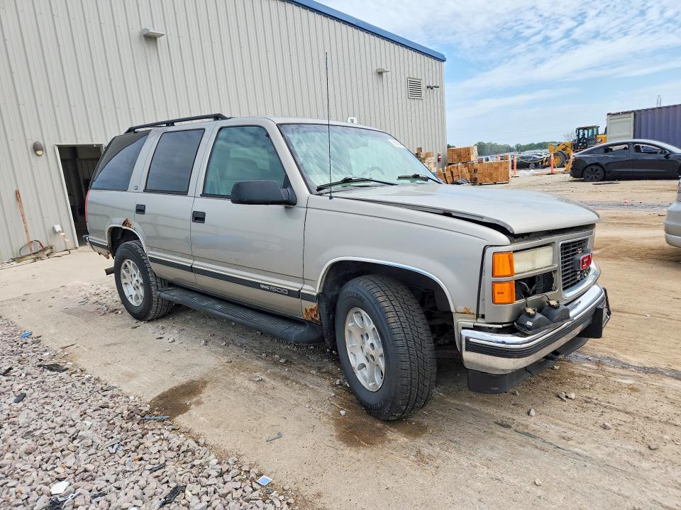 65695466 :رقم المزاد ، 1GKEK13R2XJ701115 vin ، 1999 Gmc Yukon مزاد بيع