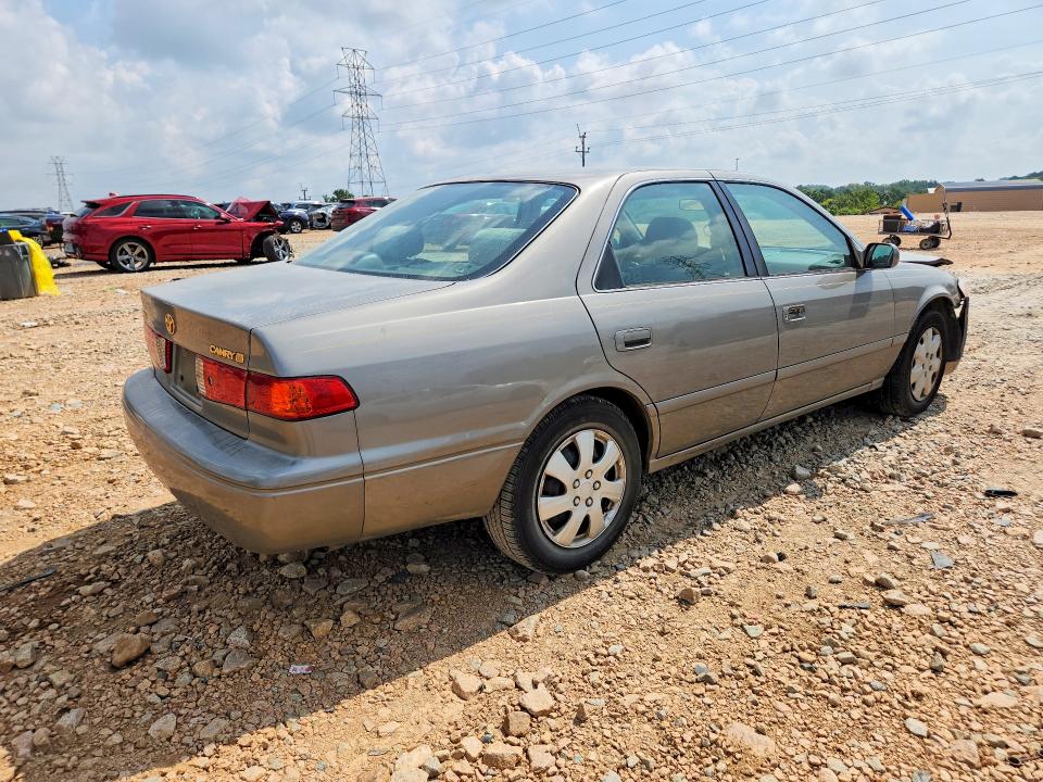 2001 Toyota Camry მანქანა იყიდება აუქციონზე, vin: 4T1BG22K91U020364, აუქციონის ნომერი: 67001806
