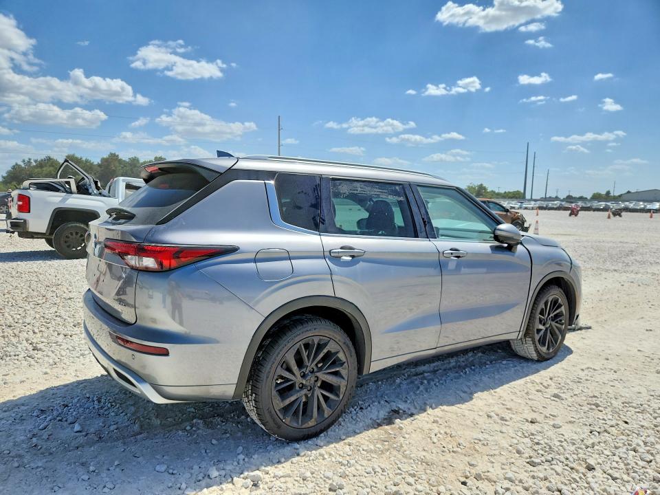 66023766 :رقم المزاد ، JA4J3VA82PZ031974 vin ، 2023 Mitsubishi Outlander مزاد بيع