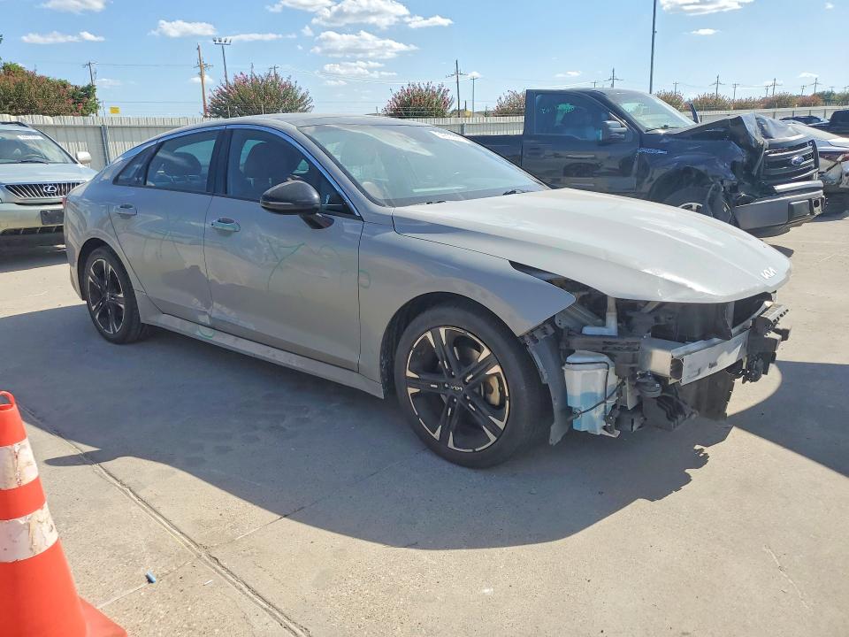 64273626 :رقم المزاد ، 5XXG64J20NG110881 vin ، 2022 Kia K5 مزاد بيع