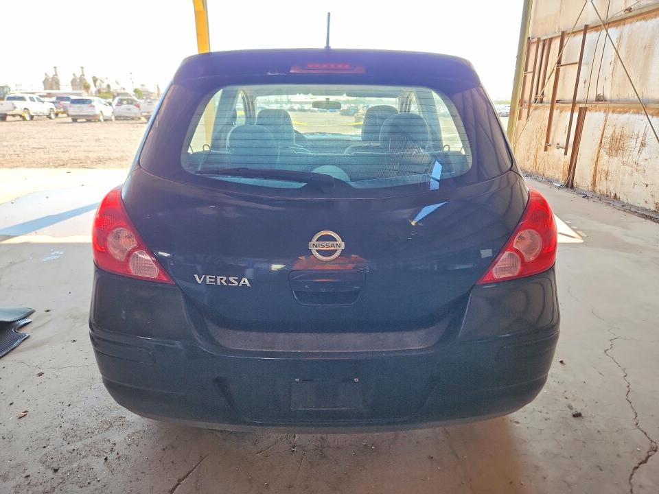 64412716 :رقم المزاد ، 3N1BC13E78L380503 vin ، 2008 Nissan Versa مزاد بيع