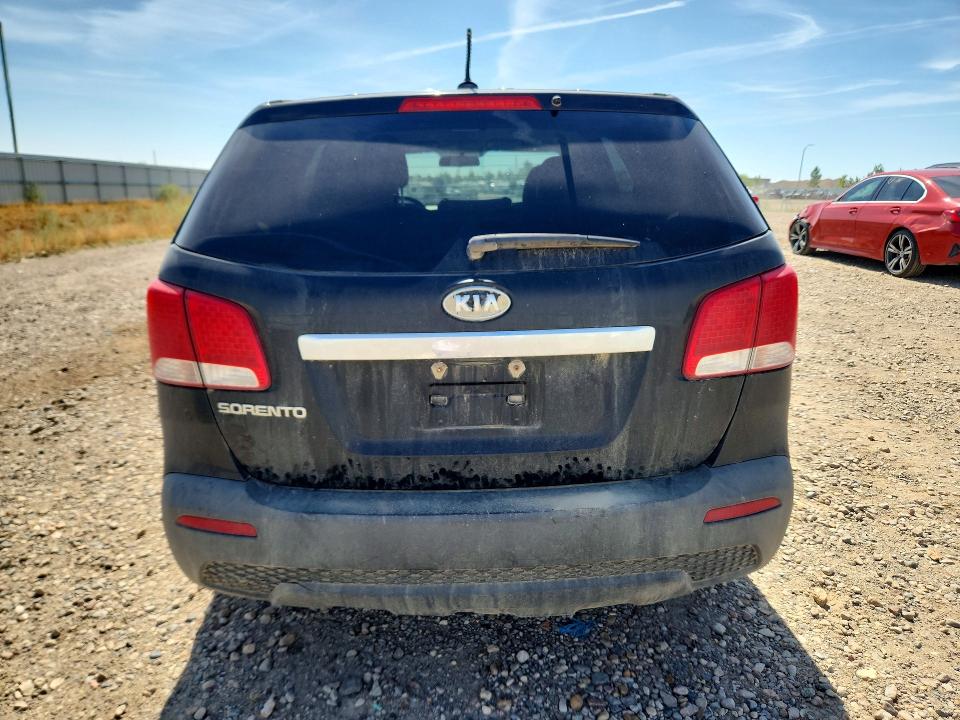 63775976 :رقم المزاد ، 5XYKTCA18BG031518 vin ، 2011 Kia Sorento مزاد بيع