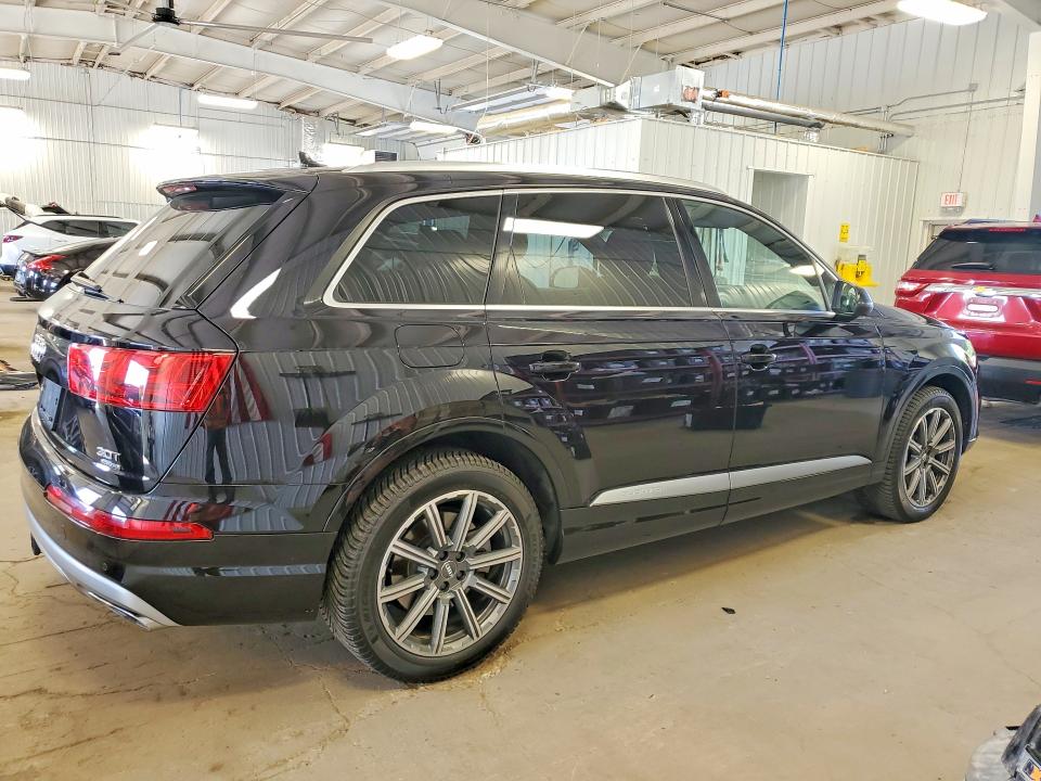 Продажа на аукционе авто 2018 Audi Q7, vin: WA1LAAF74JD012869, номер лота: 65846606