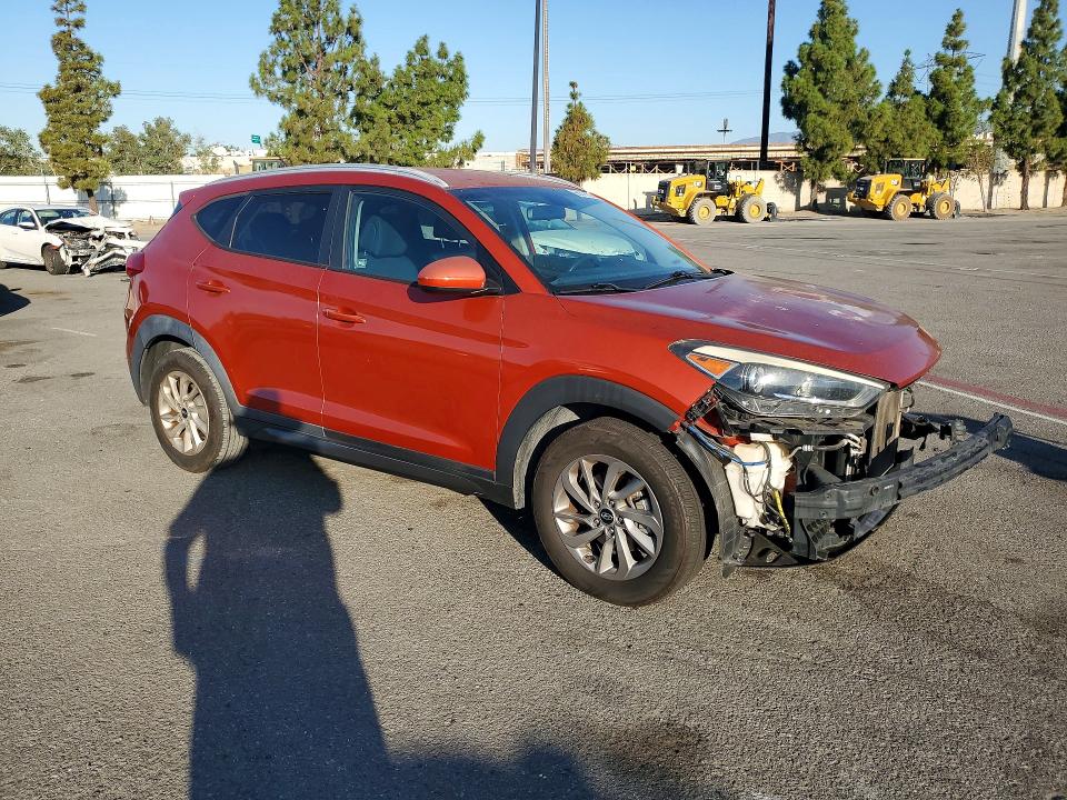 66576626 :رقم المزاد ، KM8J33A46GU062905 vin ، 2016 Hyundai Tucson مزاد بيع