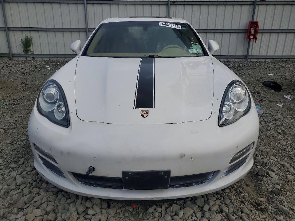 2011 Porsche Panamera მანქანა იყიდება აუქციონზე, vin: WP0AA2A73BL013898, აუქციონის ნომერი: 64059816