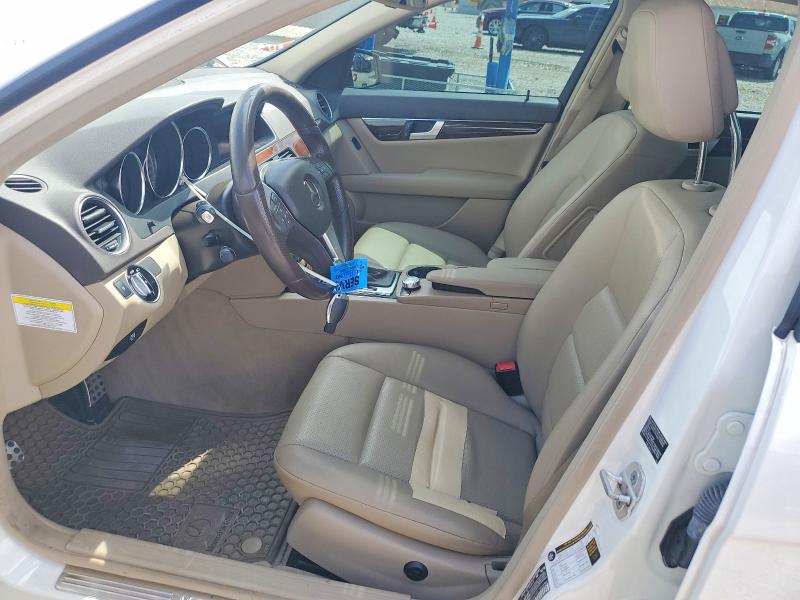 65921846 :رقم المزاد ، WDDGF8AB1EG236740 vin ، 2014 Mercedes-benz C مزاد بيع