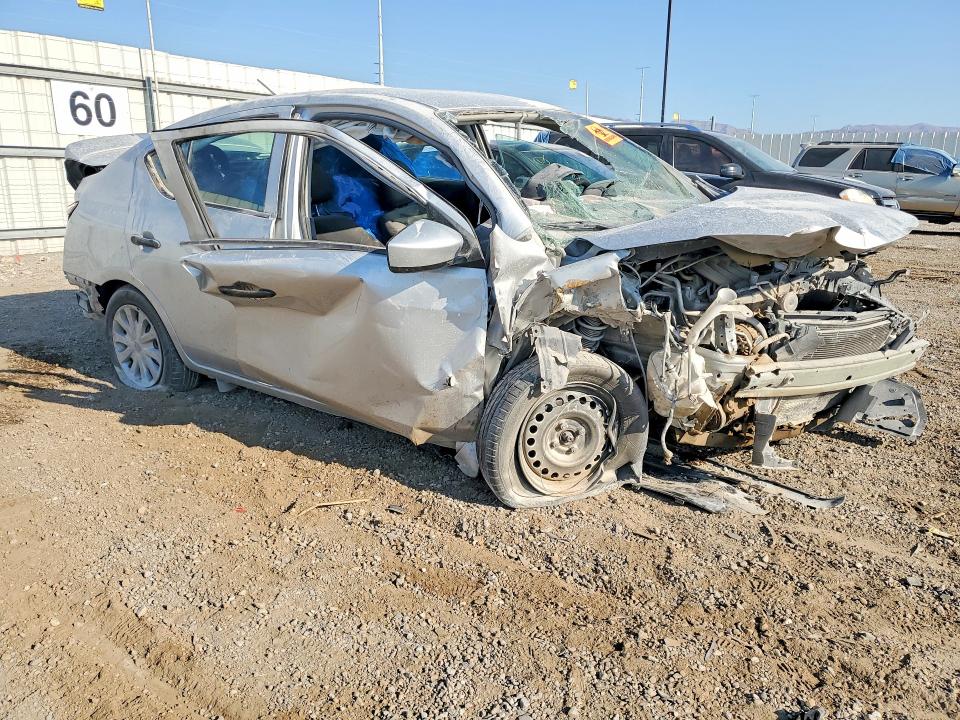 2018 Nissan Versa მანქანა იყიდება აუქციონზე, vin: 3N1CN7AP5JL837577, აუქციონის ნომერი: 57614246