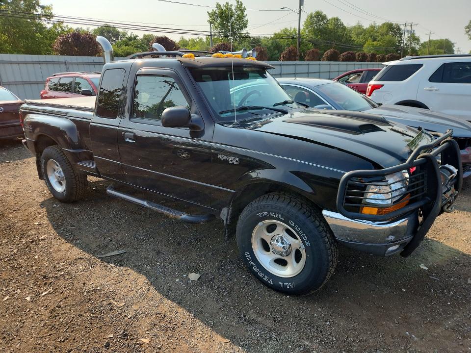 64154816 :رقم المزاد ، 1FTZR15V9YTA85230 vin ، 2000 Ford Ranger مزاد بيع