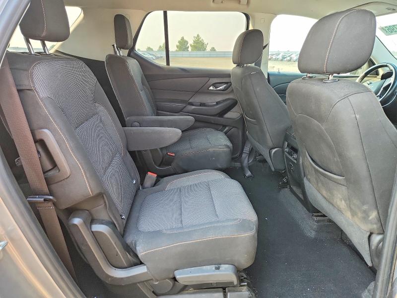 Продаж на аукціоні авто 2018 Chevrolet Traverse, vin: 1GNEVGKW9JJ130735, номер лоту: 63933796