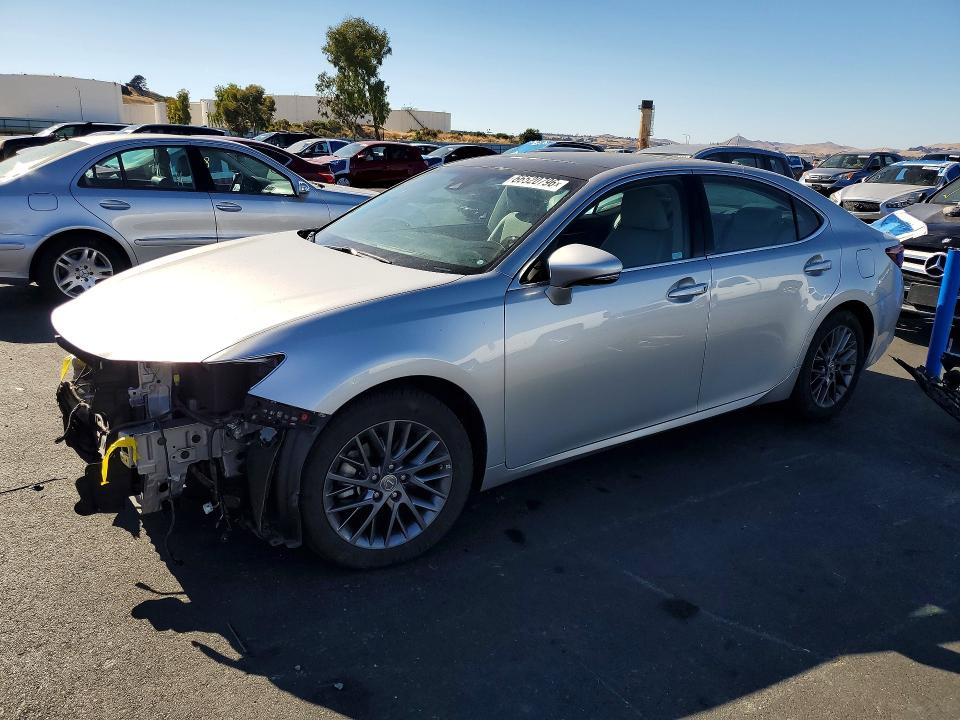 2018 Lexus Es მანქანა იყიდება აუქციონზე, vin: 58ABK1GG3JU110342, აუქციონის ნომერი: 66520796