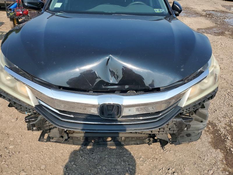 2017 Honda Accord მანქანა იყიდება აუქციონზე, vin: 1HGCR2F31HA011967, აუქციონის ნომერი: 64771346