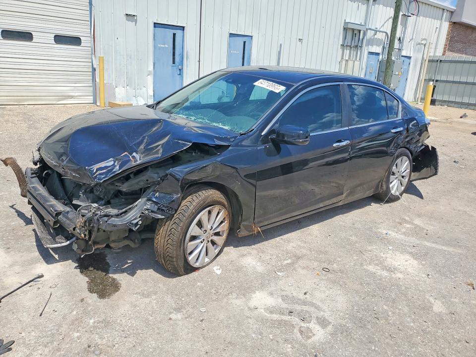 Auction sale of the 2013 Honda Accord, vin: 1HGCR2F83DA037816, lot number: 64718996
