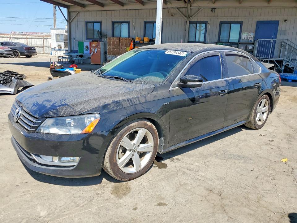2015 Volkswagen Passat მანქანა იყიდება აუქციონზე, vin: 1VWAT7A35FC111449, აუქციონის ნომერი: 65164246