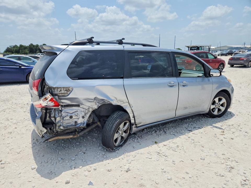 Продажа на аукционе авто 2014 Toyota Sienna, vin: 5TDKK3DCXES508313, номер лота: 63583536