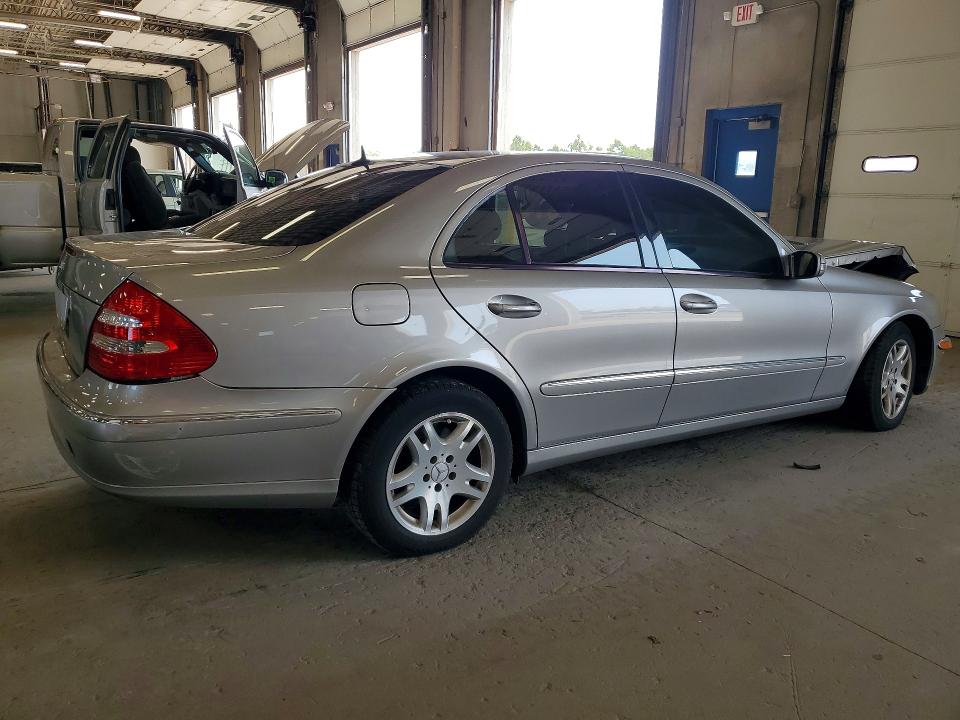 Продаж на аукціоні авто 2004 Mercedes-benz E, vin: WDBUF65J64A580437, номер лоту: 64532196
