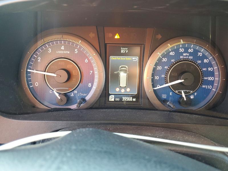 66096306 :رقم المزاد ، 5TDYZ3DC3HS875161 vin ، 2017 Toyota Sienna مزاد بيع