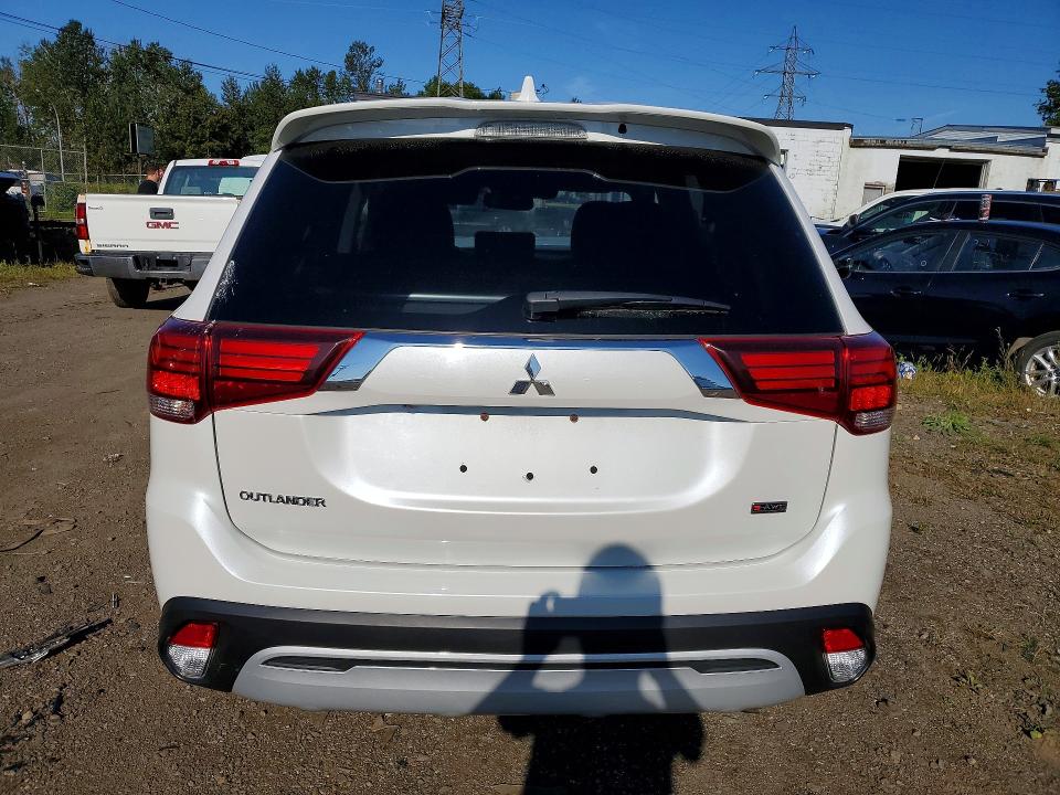 2020 Mitsubishi Outlander მანქანა იყიდება აუქციონზე, vin: JA4AZ2A32LZ612628, აუქციონის ნომერი: 66355036