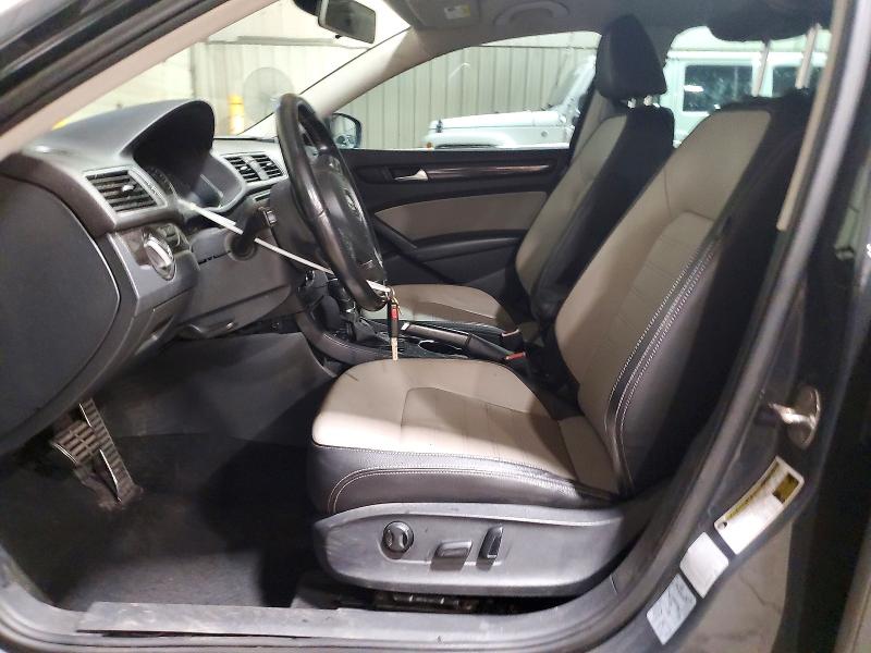 Продажа на аукционе авто 2015 Volkswagen Passat, vin: 1VWBT7A35FC014997, номер лота: 65809786