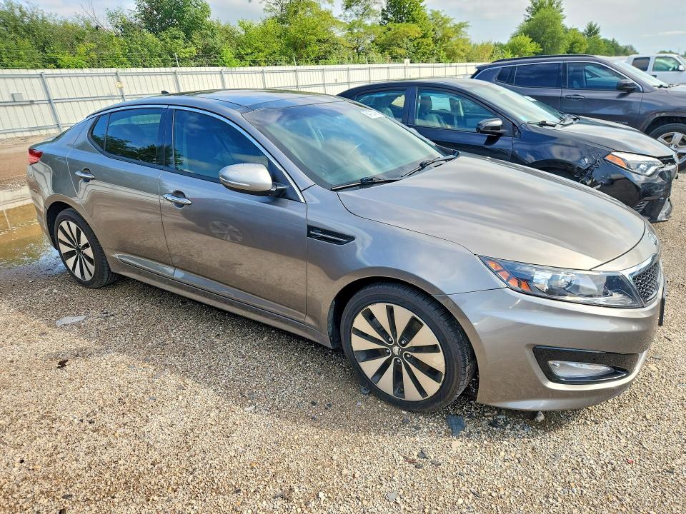 64722006 :رقم المزاد ، 5XXGR4A60CG001716 vin ، 2012 Kia Optima مزاد بيع