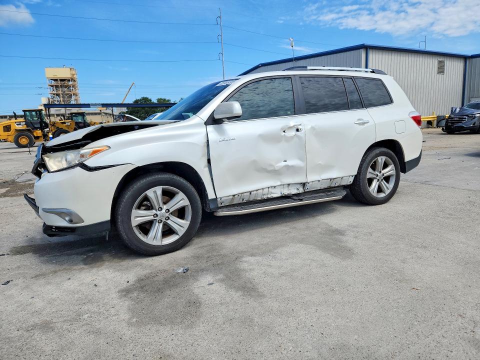 65365306 :رقم المزاد ، 5TDYK3EH4DS118455 vin ، 2013 Toyota Highlander مزاد بيع