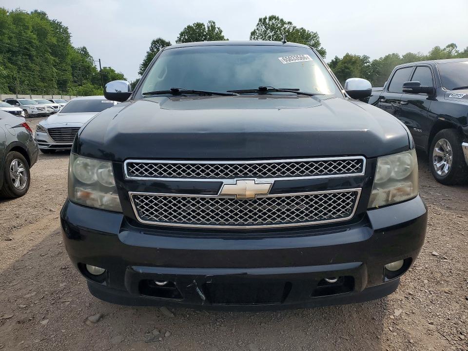 2011 Chevrolet Tahoe მანქანა იყიდება აუქციონზე, vin: 1GNSKCE02BR213583, აუქციონის ნომერი: 65033566