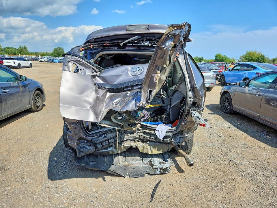 2014 Toyota Sienna მანქანა იყიდება აუქციონზე, vin: 5TDZK3DC5ES448438, აუქციონის ნომერი: 65702776