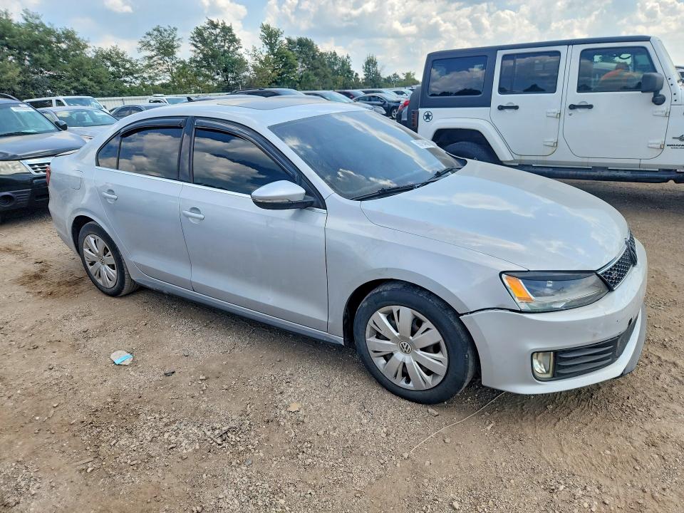 Продажа на аукционе авто 2013 Volkswagen Jetta, vin: 3VW467AJ5DM272270, номер лота: 66794066