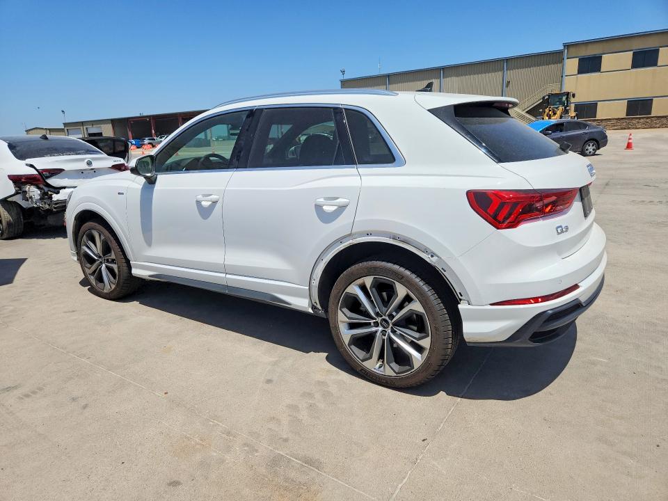 Aukcja sprzedaży 2020 Audi Q3, vin: WA1EECF39L1105560, numer aukcji: 64131366