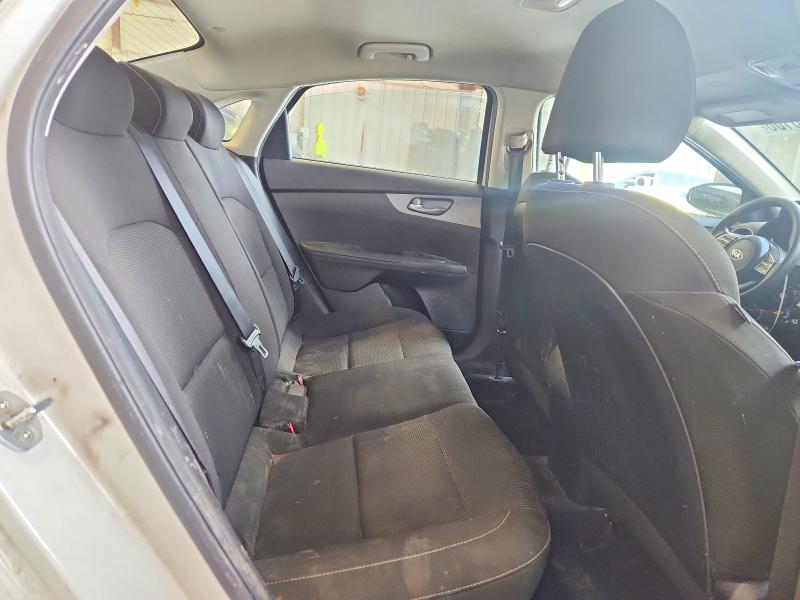 63716106 :رقم المزاد ، 3KPF24AD5KE114518 vin ، 2019 Kia Forte مزاد بيع